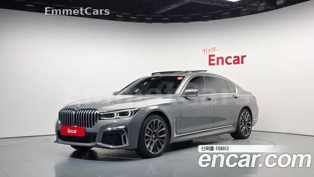 2021 BMW 7 Series (G11) 740Li xDrive M Sport из Кореи
