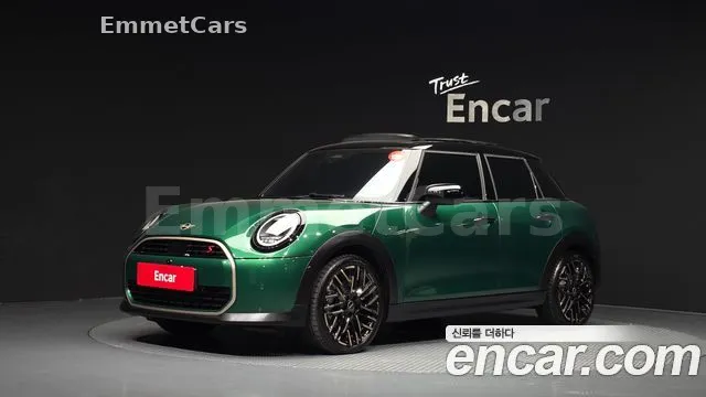 2025 MINI Cooper S 4th Gen 5-Door Favoured из Кореи VIN WMW51GD02S2W95138