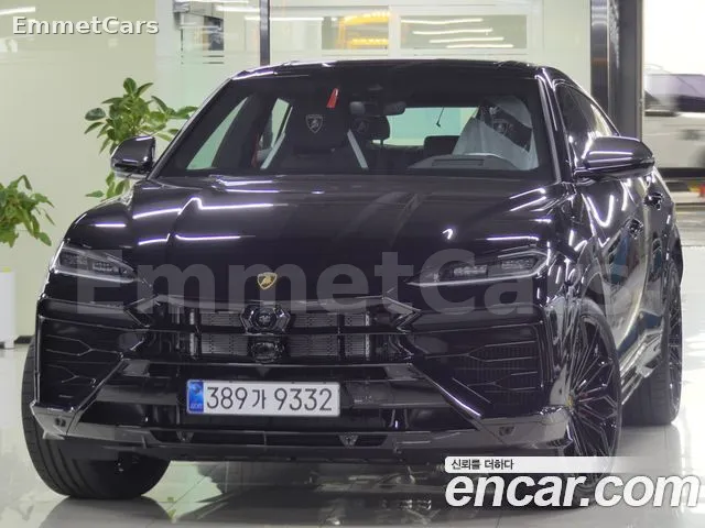 2025 Lamborghini Urus 4.0 V8 SE из Кореи