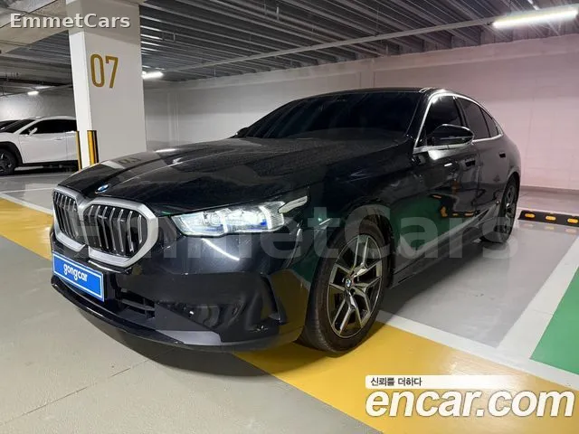 2025 BMW 5 Series (G60) 520i из Кореи