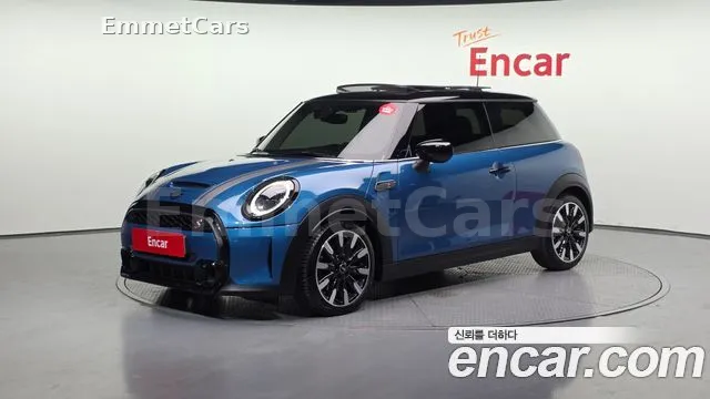 2021 MINI Cooper S Classic Launch Pack из Кореи