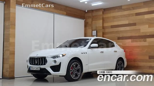 2020 Maserati Levante 3.0 AWD GranSport из Кореи