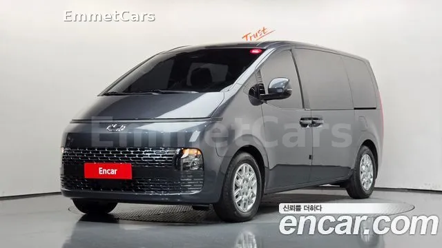 2022 Hyundai Staria Tourer 9-Seater из Кореи