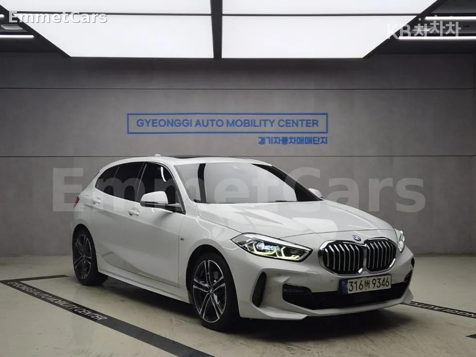 2021 BMW 1 Series 118d из Кореи