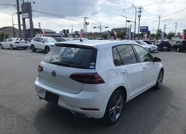 Volkswagen Golf VII Рестайлинг 1.4 2020