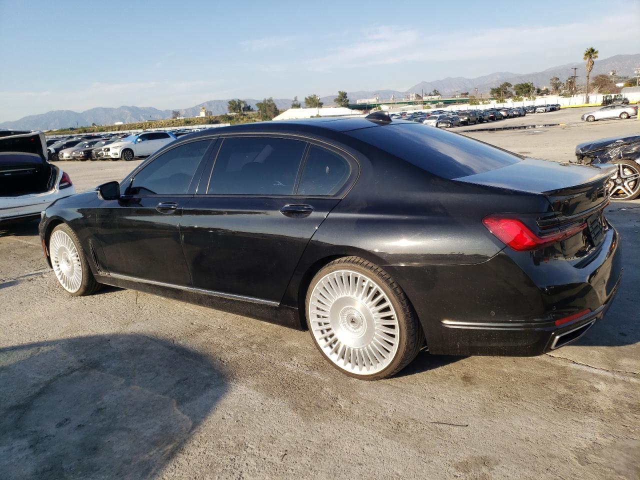 BMW 7 серии VI (G11/G12) Рестайлинг 3.0 2021