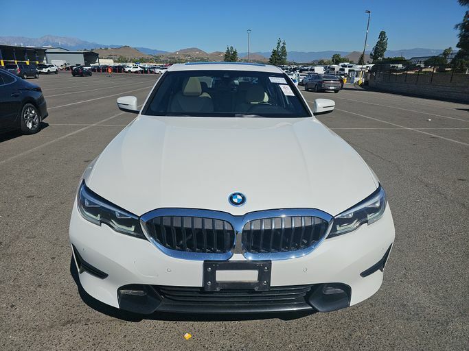 BMW 3 серии 2.0 2022