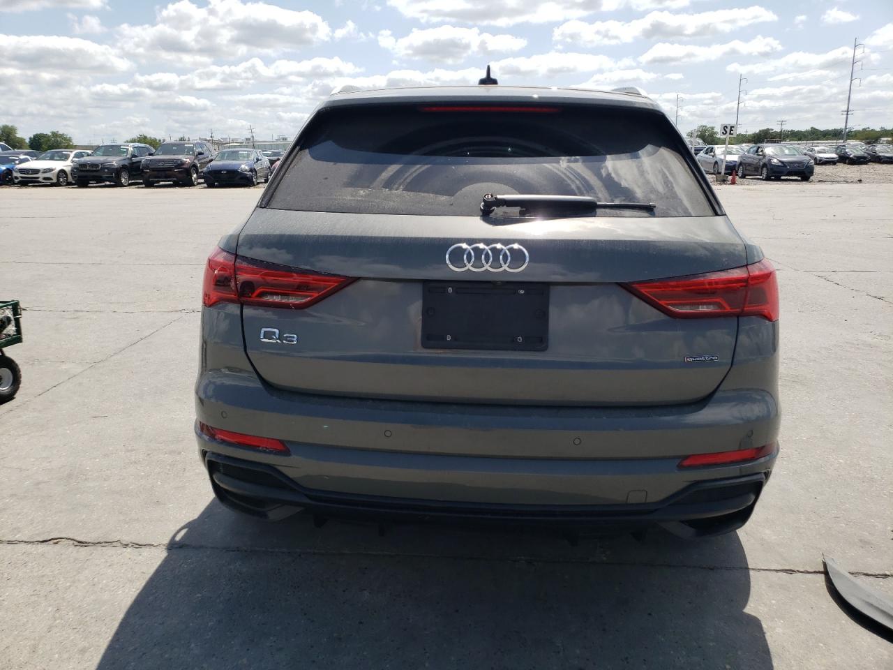 Audi Q3 II (F3) 2.0 2019