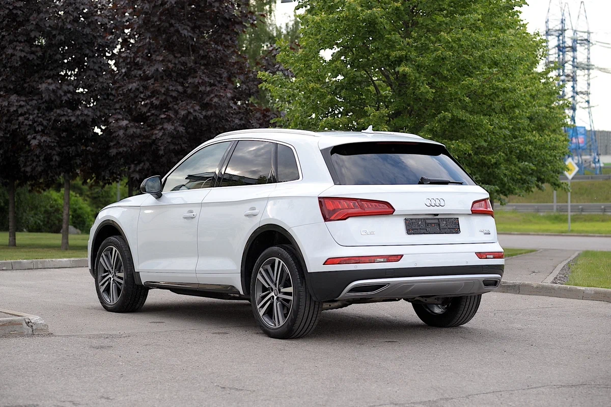 Audi Q5 II (FY) 2.0 2019