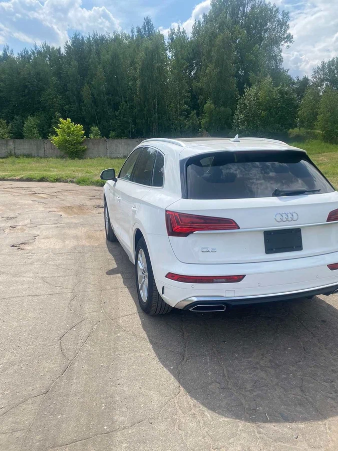 Audi Q5 II Рестайлинг (FY) 2.0 2021
