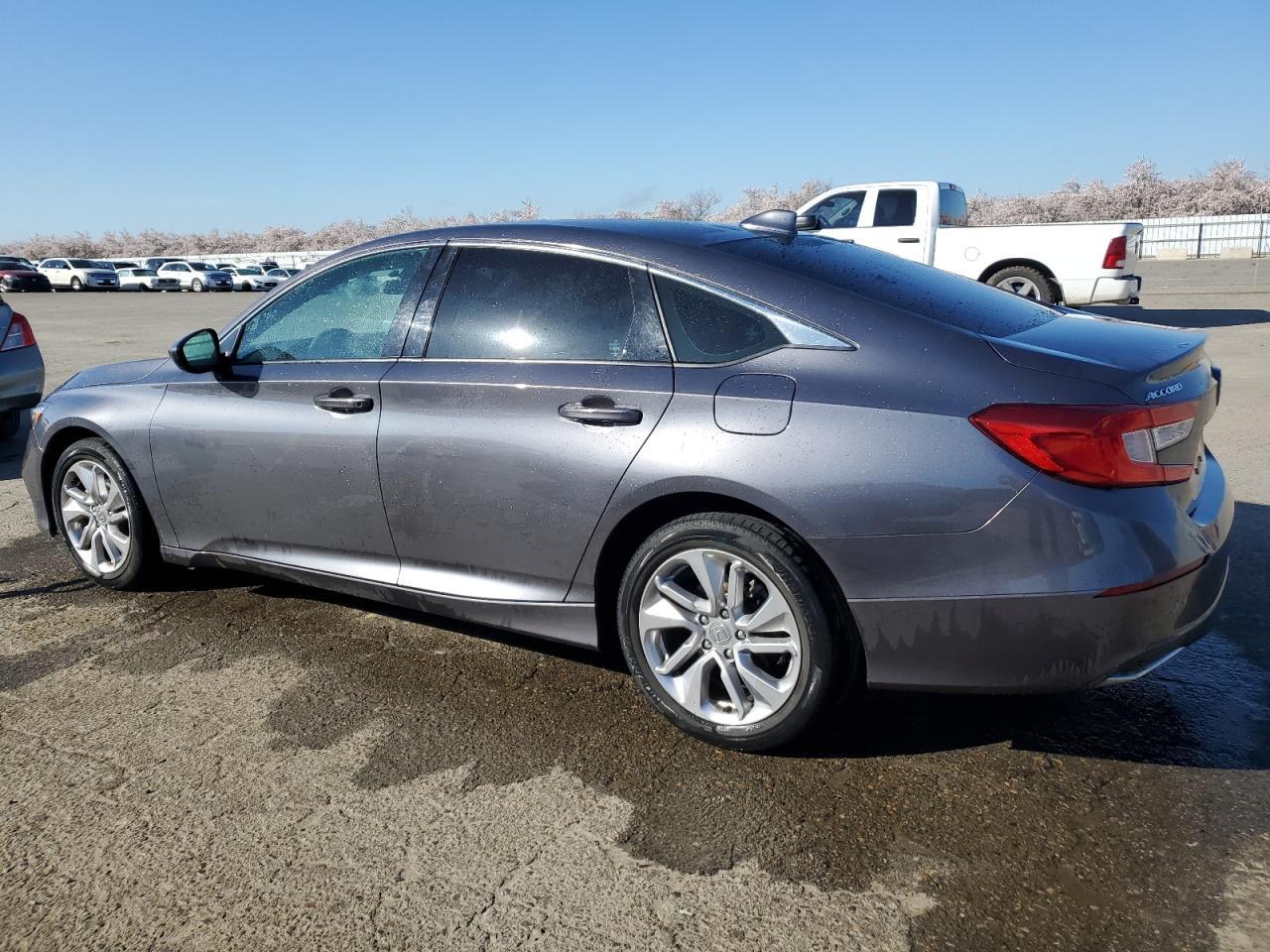 Honda Accord LX 1.5 седан 2020