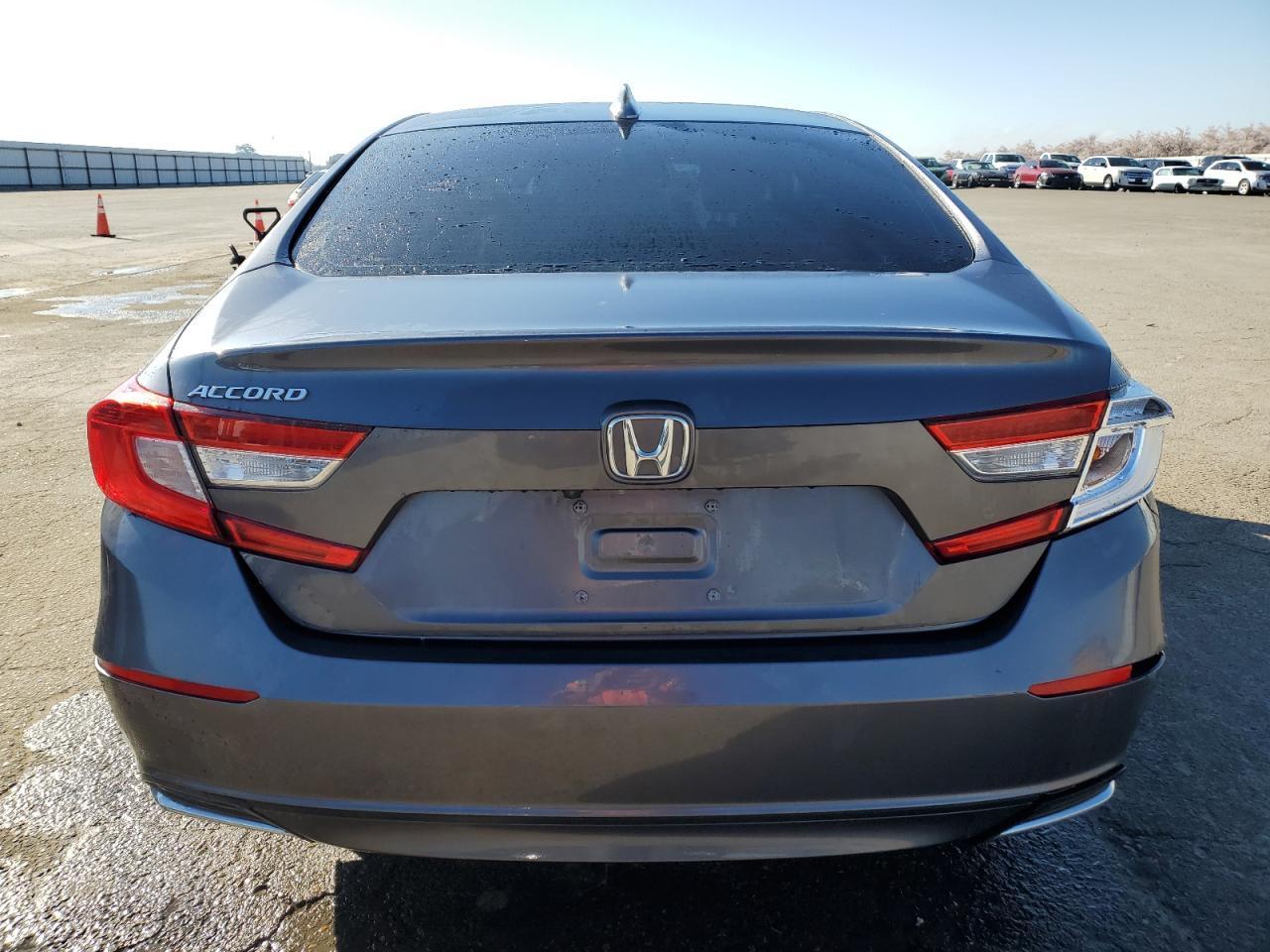 Honda Accord LX 1.5 седан 2020