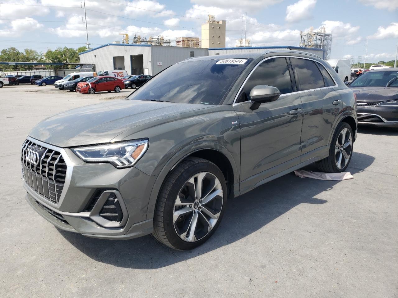 Audi Q3 II (F3) 2.0 2019