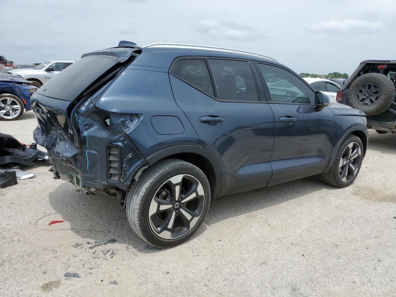 Volvo XC40 I 2.0 2021