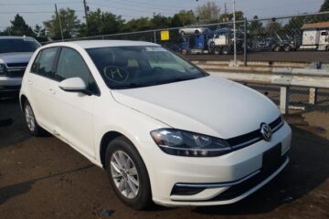 Volkswagen Golf VII Рестайлинг 1.4 2021
