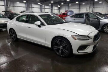Volvo S60 III 2.0 2021