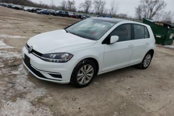Volkswagen Golf GTI VII Рестайлинг 2.0 2020