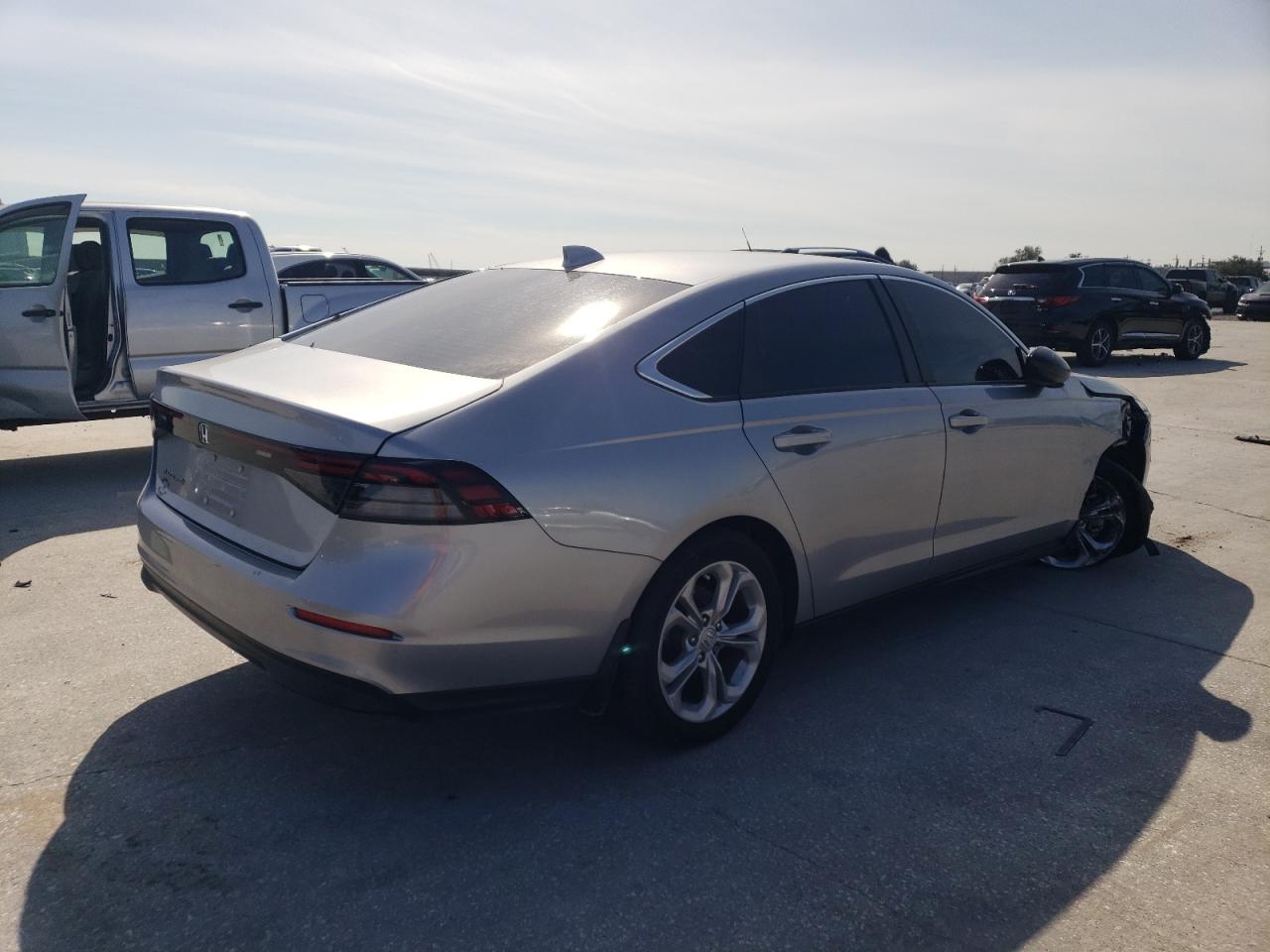 Honda Accord LX 1.5 седан 2023