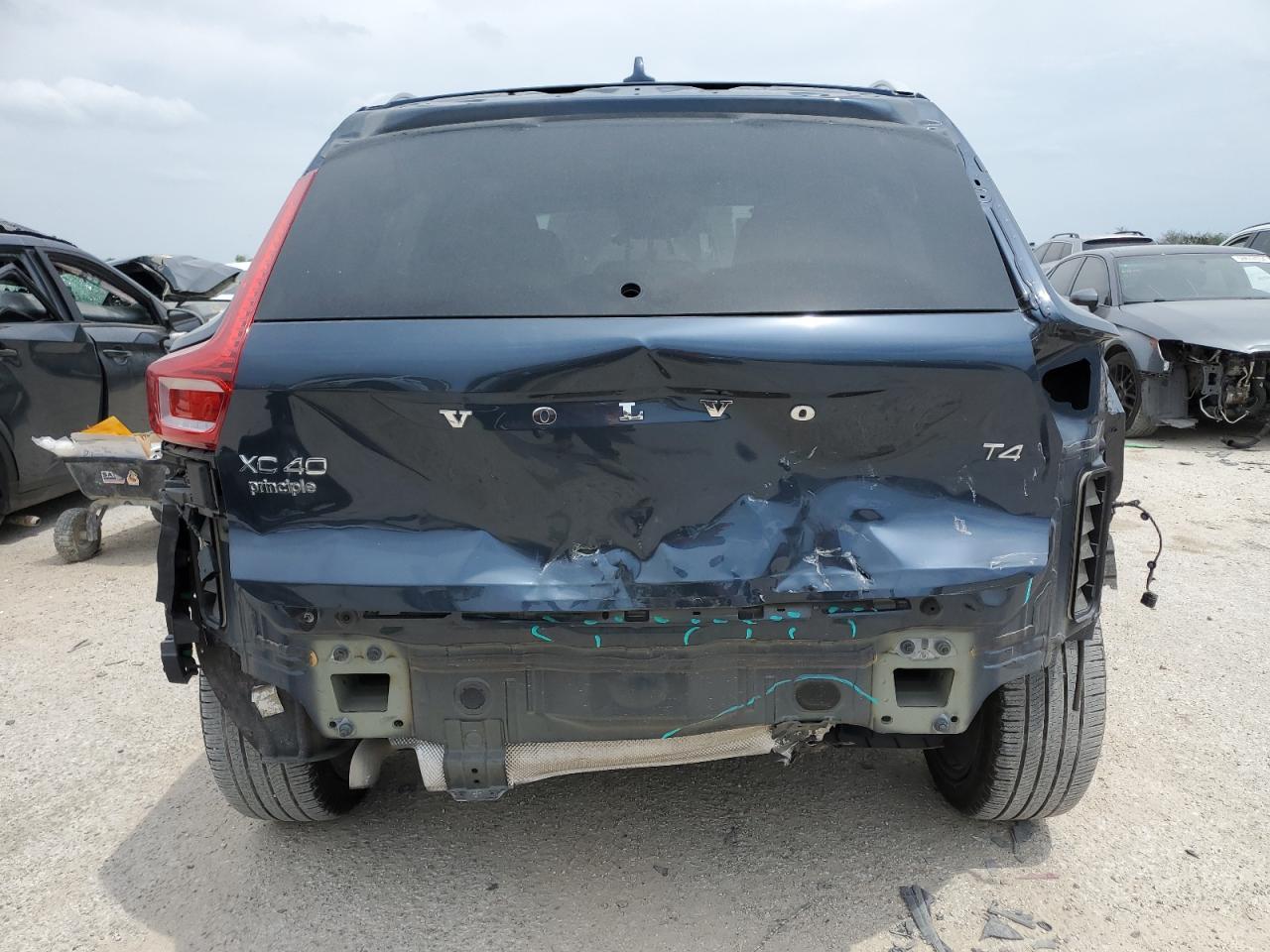 Volvo XC40 I 2.0 2021