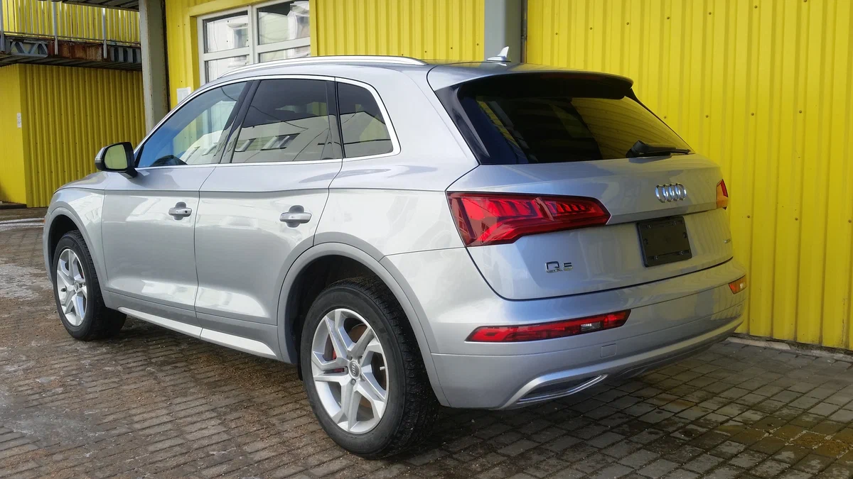 Audi Q5 II (FY) 2.0 2019