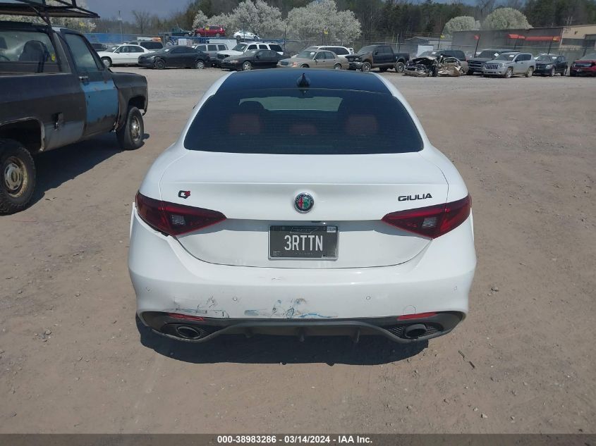 Alfa Romeo Giulia TI Sport 2.0 2021