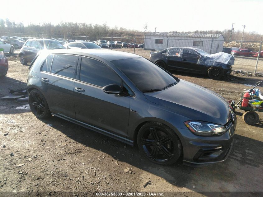 Volkswagen Golf R VII Рестайлинг 2.0 2019