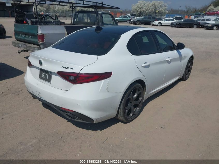 Alfa Romeo Giulia TI Sport 2.0 2021