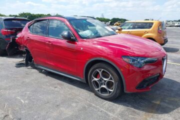 Alfa Romeo Stelvio TI 2.0 2024
