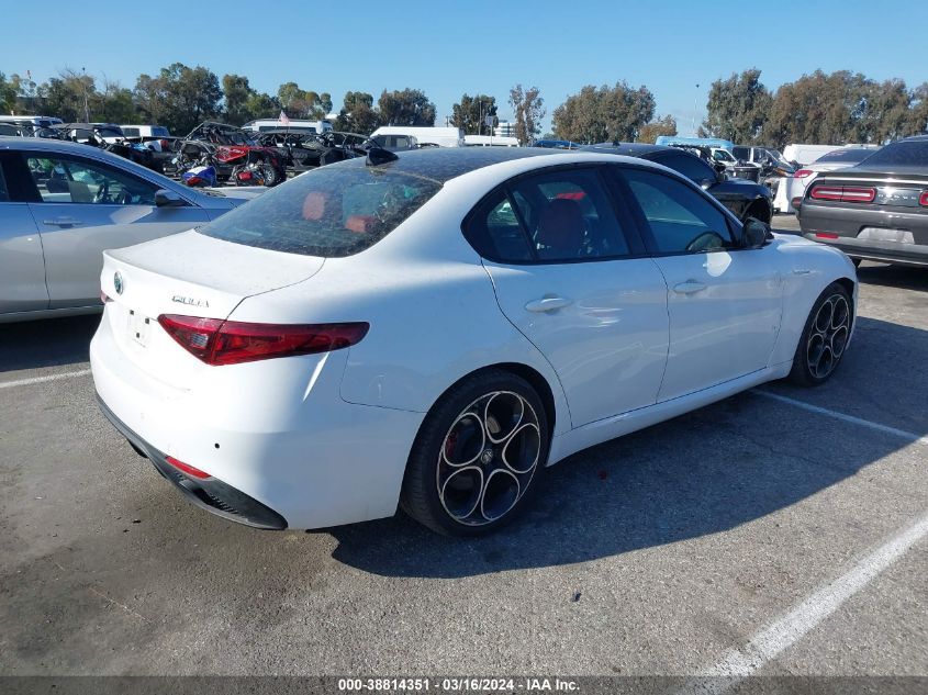 Alfa Romeo Giulia VELOCE RWD 2.0 2023