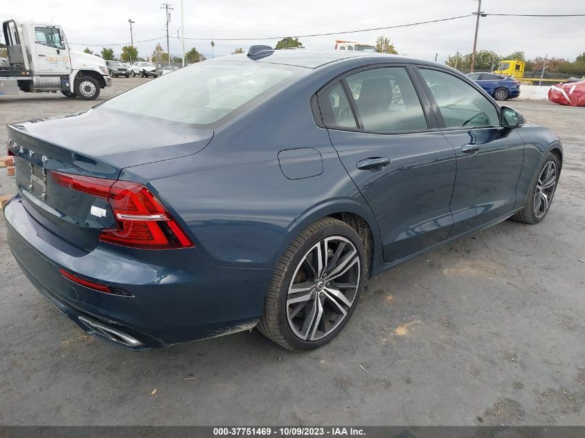 Volvo S60 III 2.0 2021