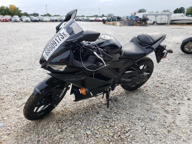 2023 YAMAHA YZFR3 A