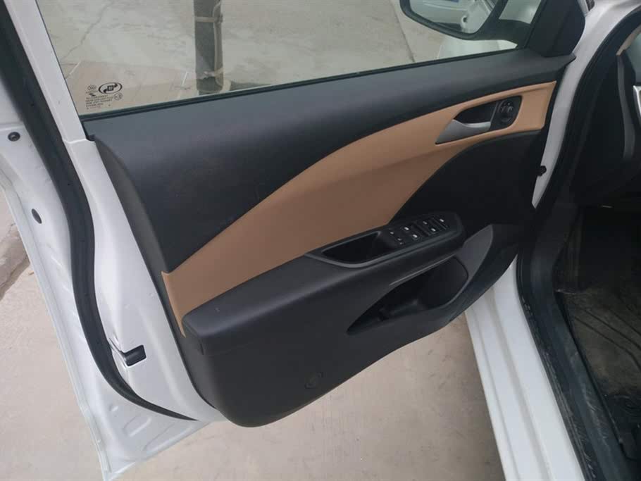 Chevrolet Monza 2022 320 AT Comfort