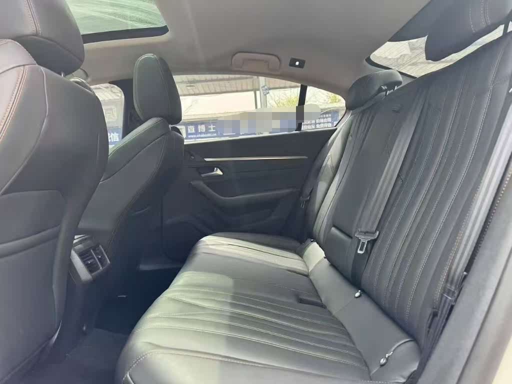 Peugeot 508L PHEV 2021 1.6T Drive Control Edition