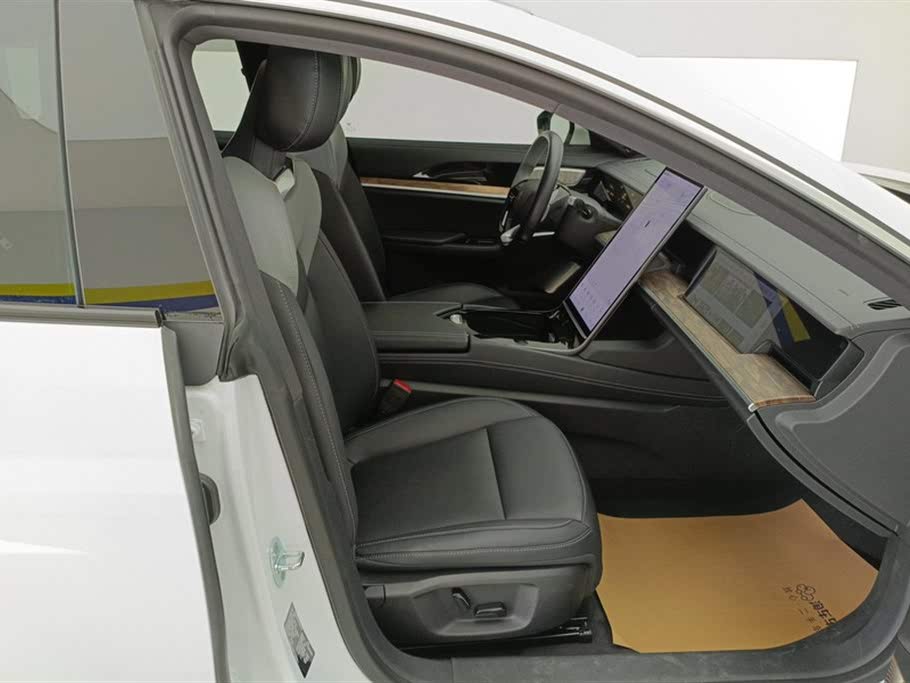 Neta S 2022 Extended-Range Version 1160km Rear-Wheel Drive Mid-Range