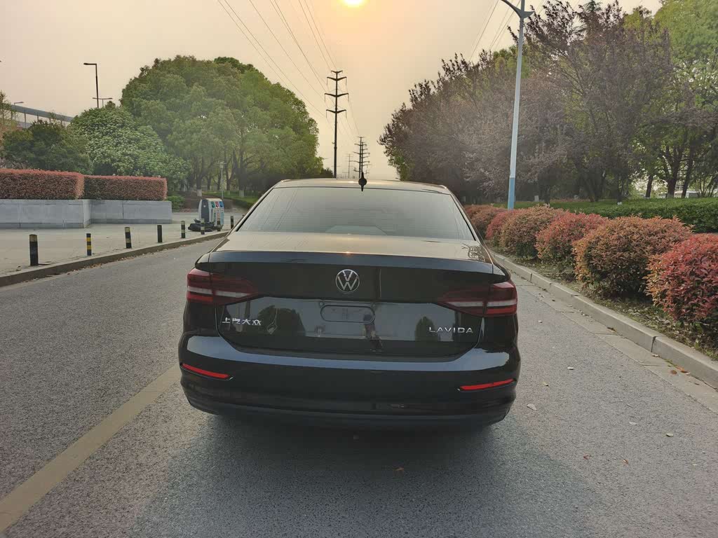Volkswagen Lavida 2021 1.5 AT Fashion Edition