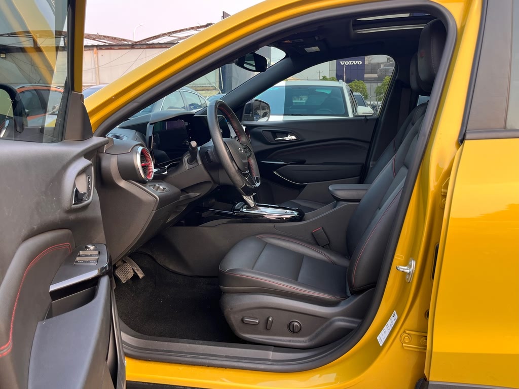 Chevrolet Seeker 1.5T CVT RS 2022