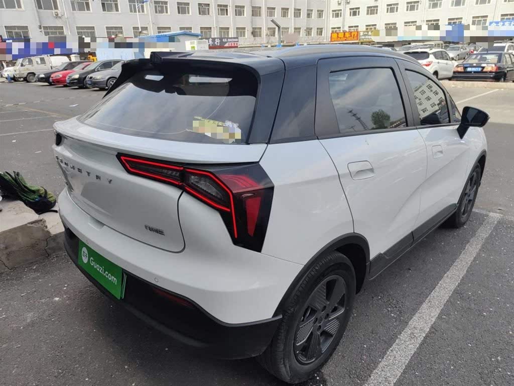 Geely Geometry E Firefly 2023 401KM Thunder Tiger 5-местный