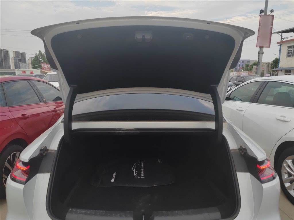 Galaxy E8 2024 665km RWD Starship Long Range Edition