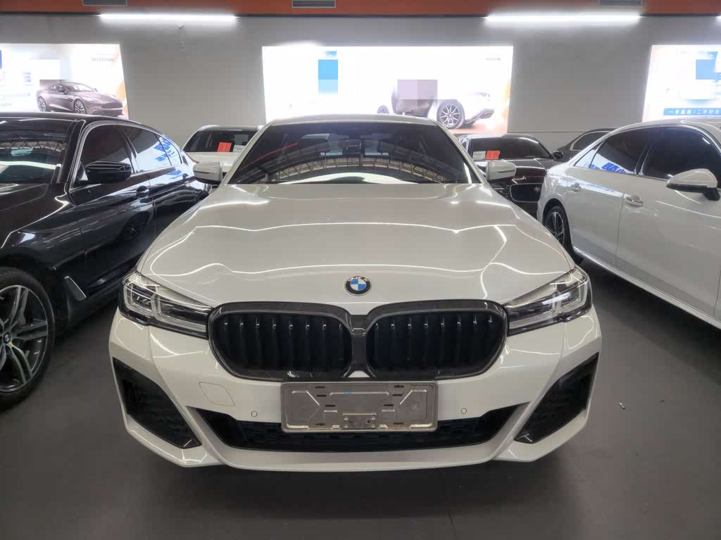 BMW 5 Series 525Li M Sport Package 2021