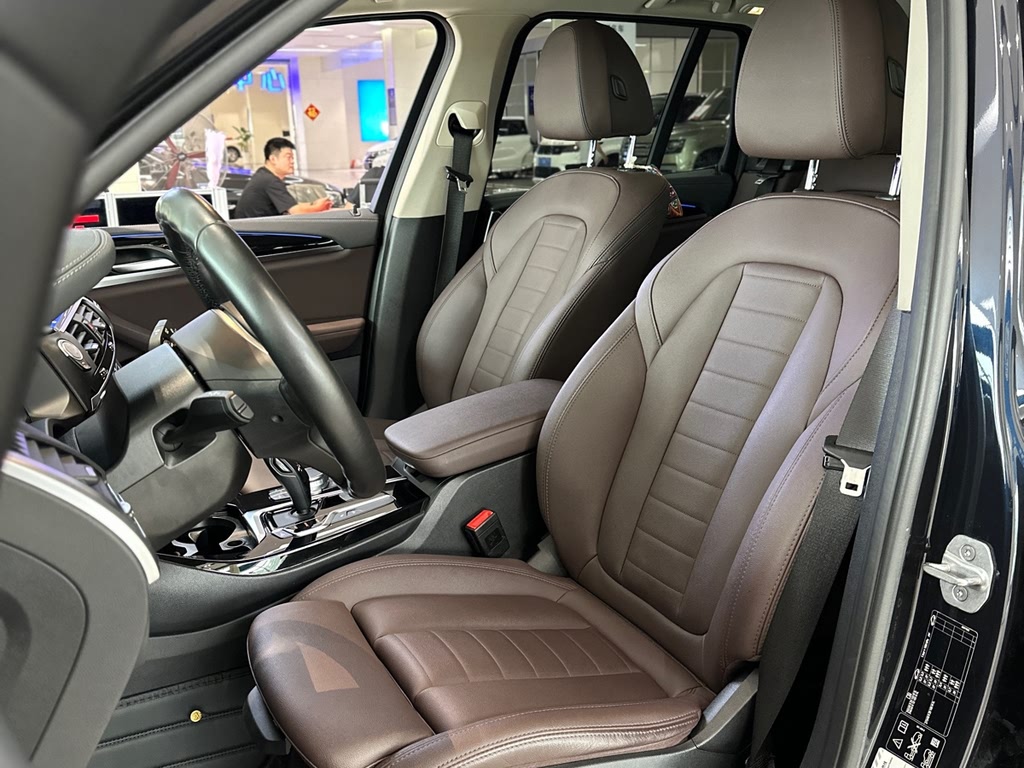 BMW X3 xDrive25i M Sport Package 2021