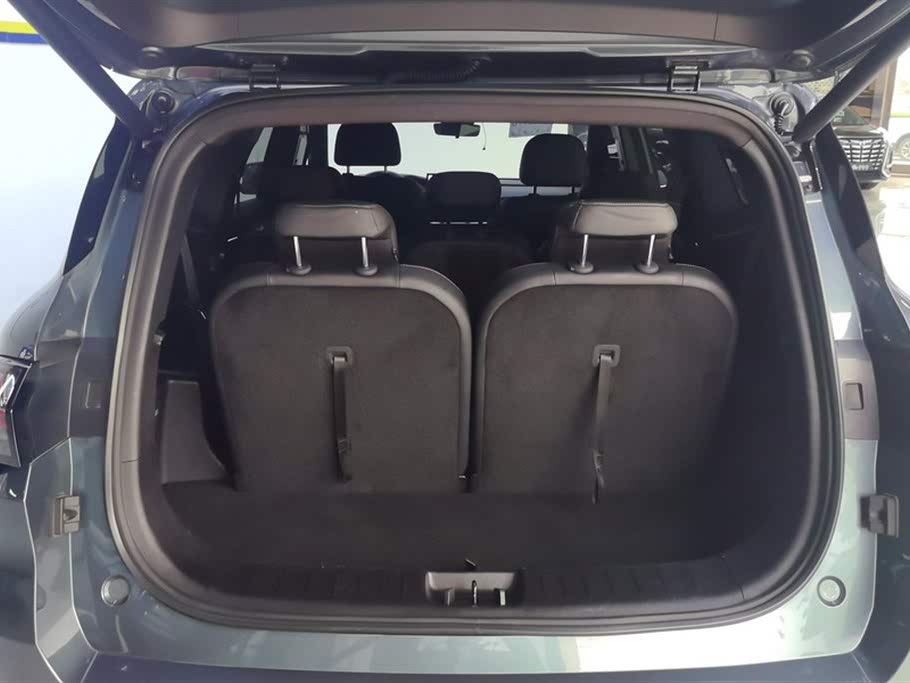 Geely Haoyue L 2023 2.0T DCT Premium