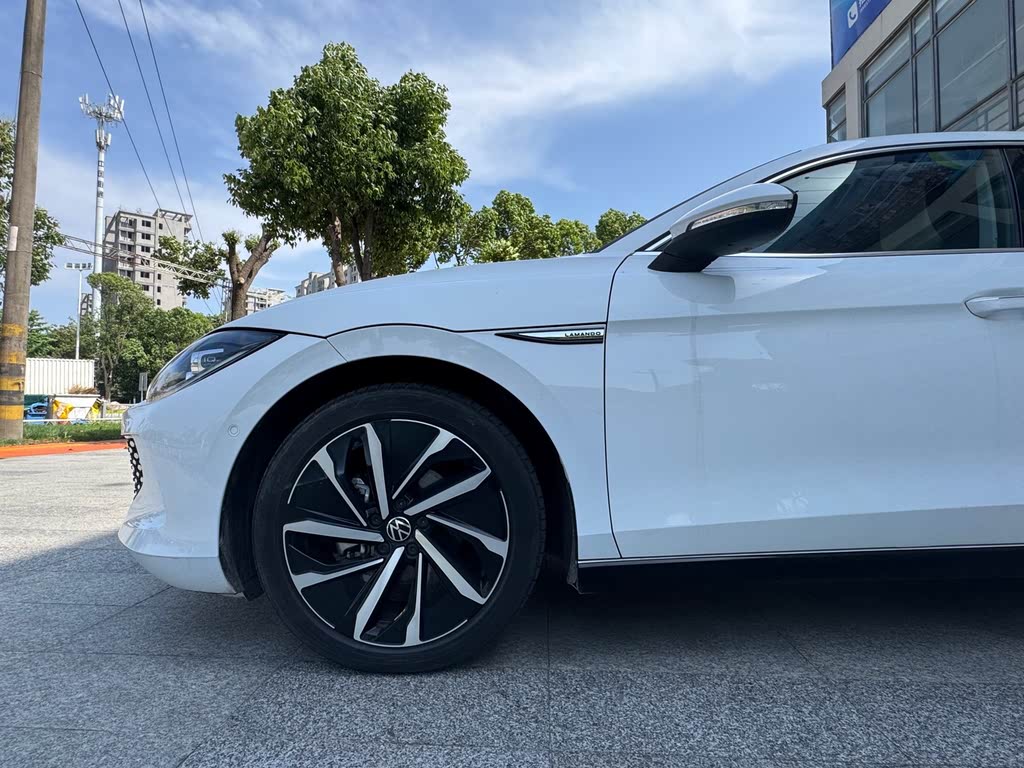 Volkswagen Lavida L 280TSI DSG Cool & Spicy Edition (2022)