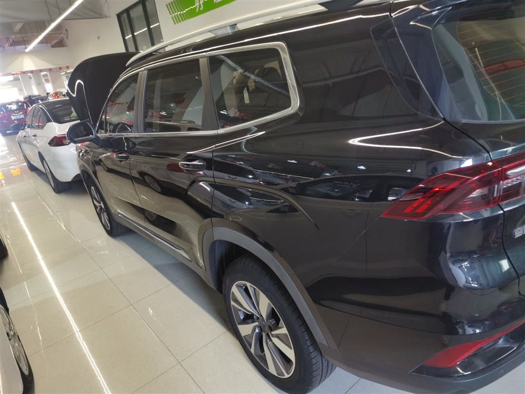 Geely HaoYue 2020 1.8TD DCT Luxury 5-местный