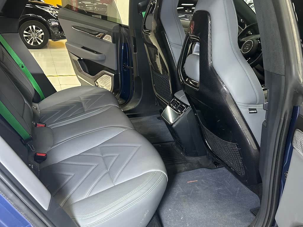 Zeekr 001 2023 WE Edition 86 kWh
