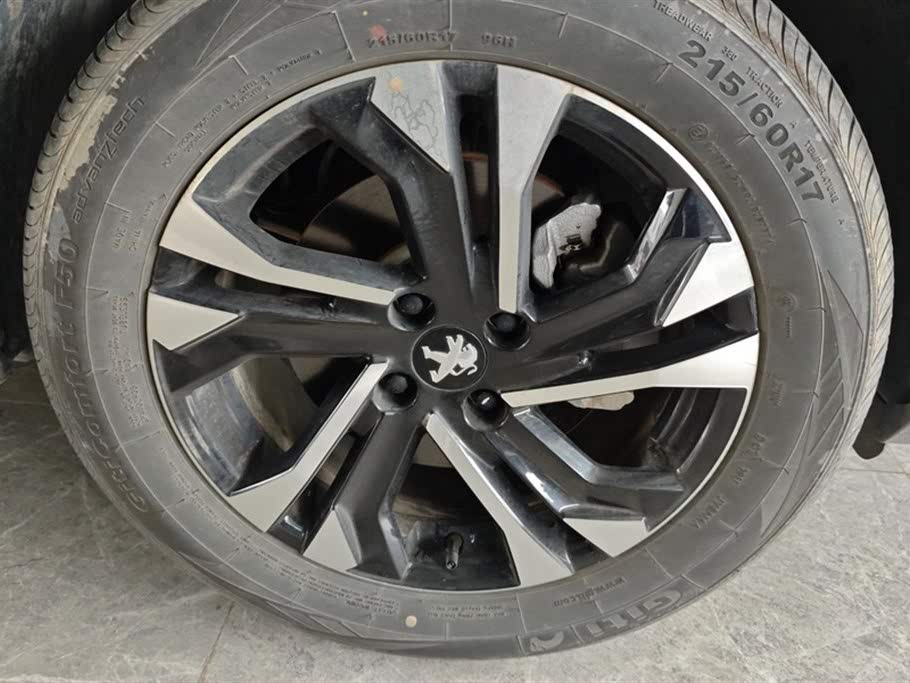 Peugeot 2008 230THP THE ONE 2022 года