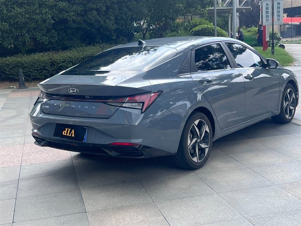 Hyundai Elantra 2022 1.5 CVT GLS Leading