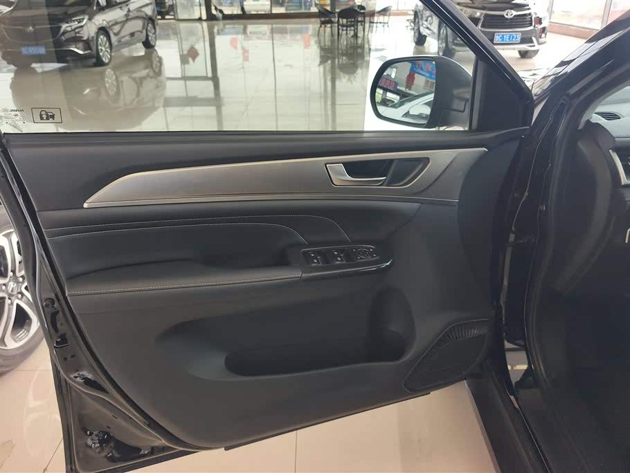 Haval M6 2023 PLUS 1.5T DCT Intelligent Connect Elite
