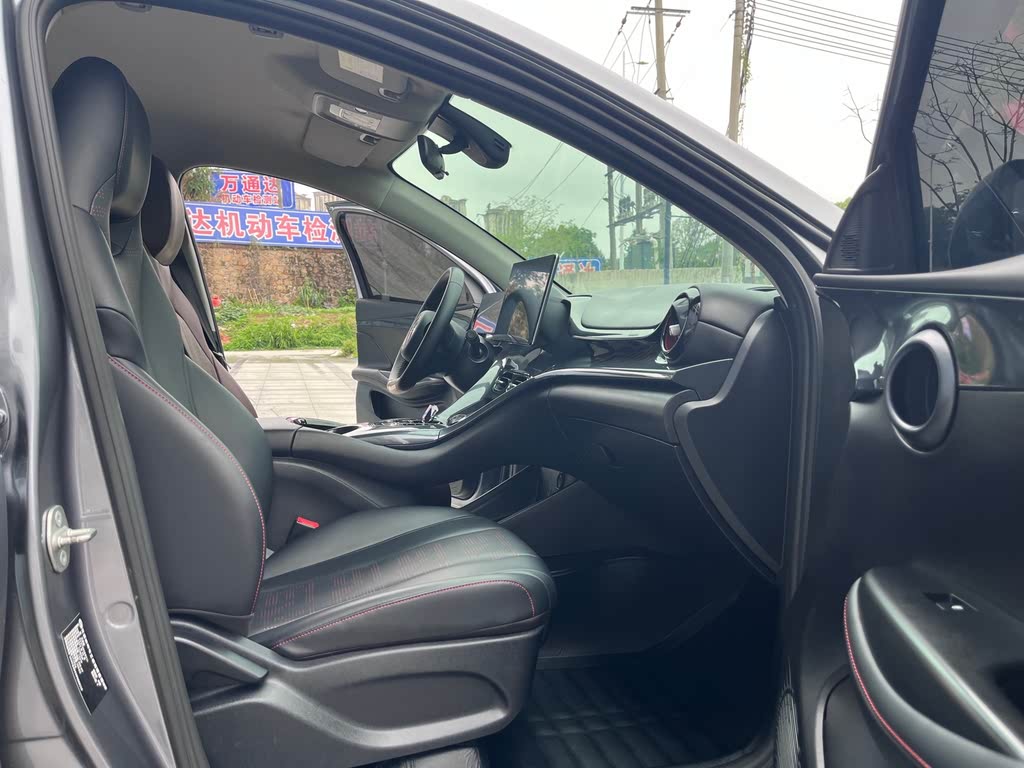 BYD e2 2023 Luxury
