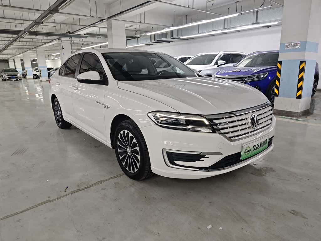 Volkswagen Lavida EV 2019 Luxury Edition
