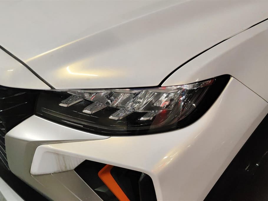 Geely Boyue X 1.8TD DCT Zhi Zun 2022